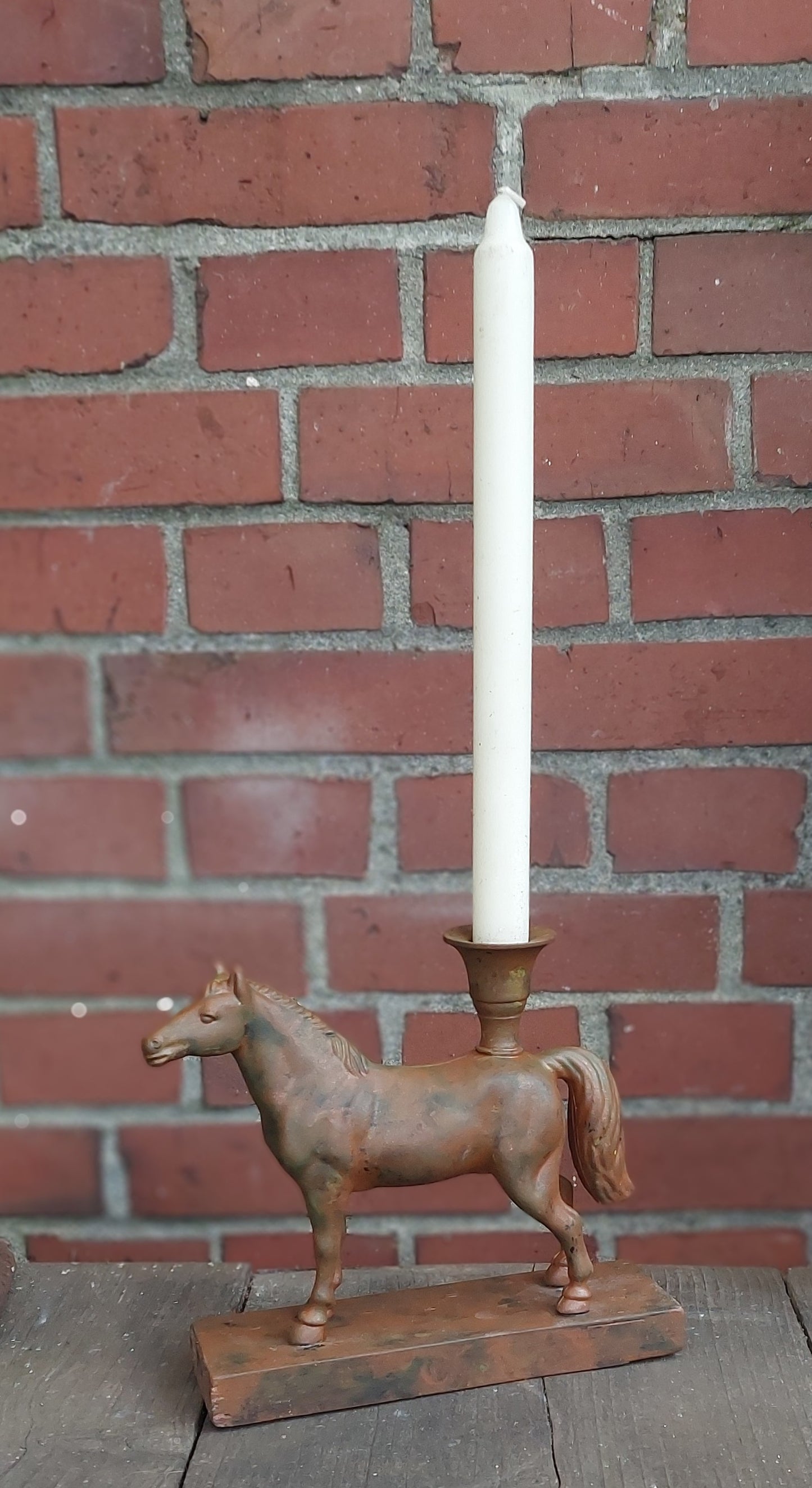 05924 kandelaar paard